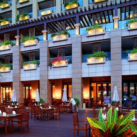 Four Seasons Ocean Courtyard Hotel Санья Екстер'єр фото